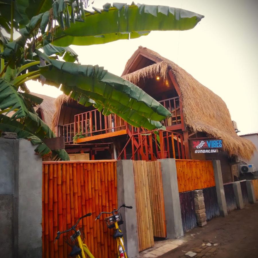 Good Vibes Bungalows Gili Trawangan Luaran gambar