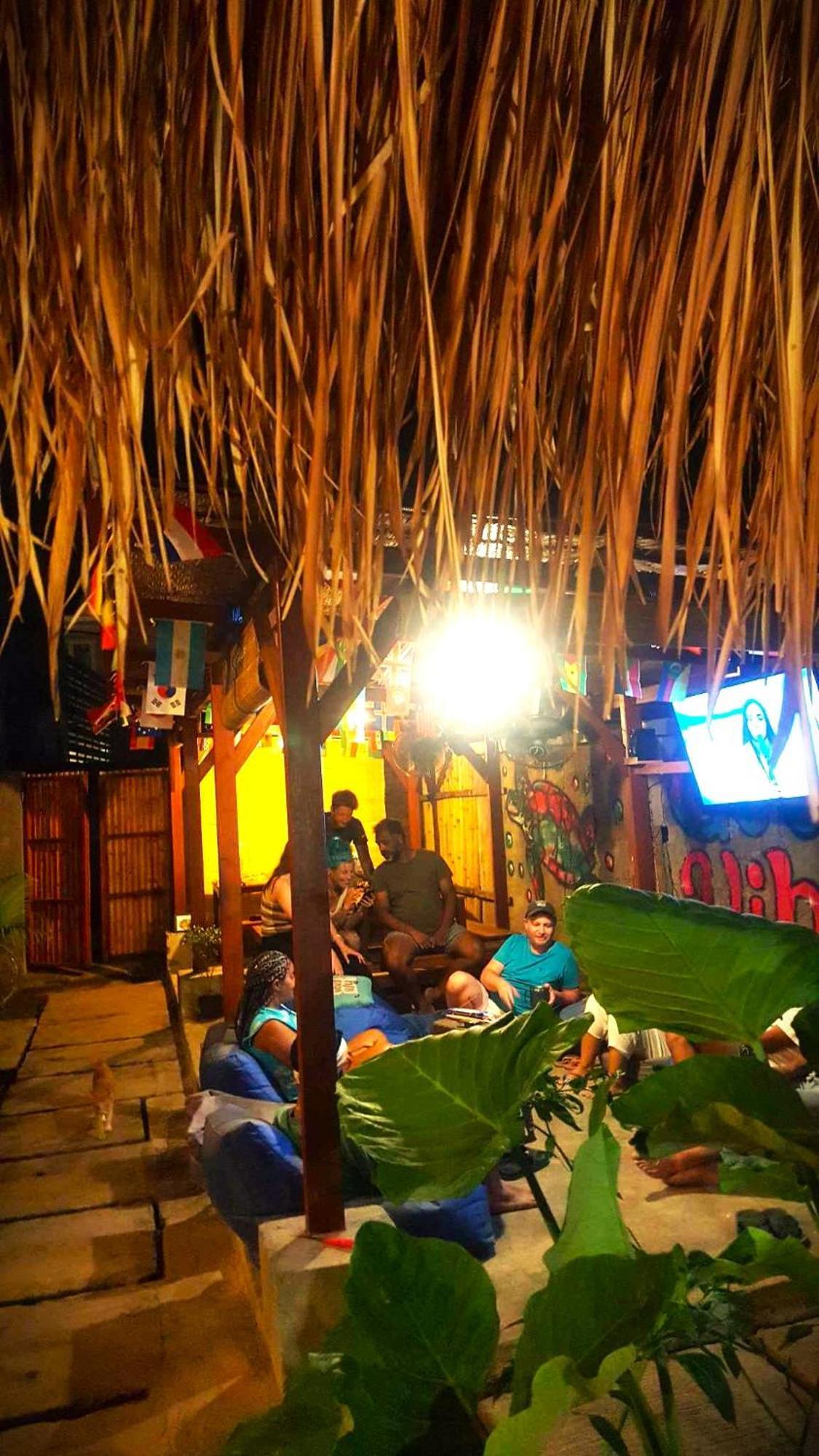 Good Vibes Bungalows Gili Trawangan Luaran gambar