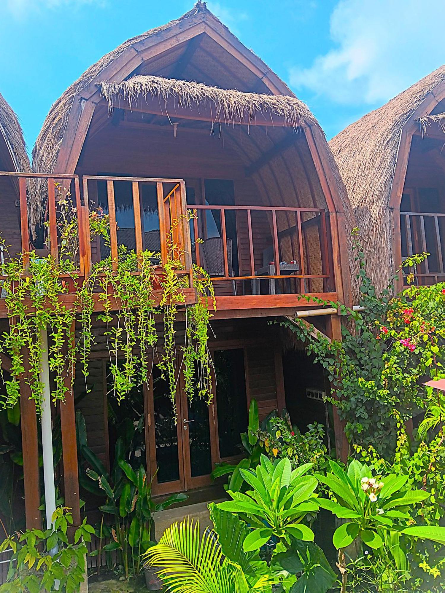 Good Vibes Bungalows Gili Trawangan Luaran gambar