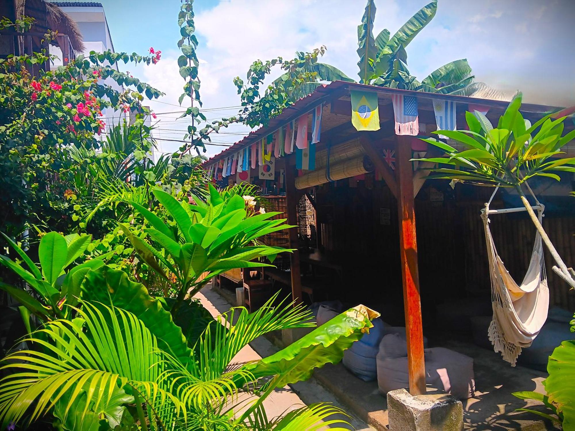 Good Vibes Bungalows Gili Trawangan Luaran gambar