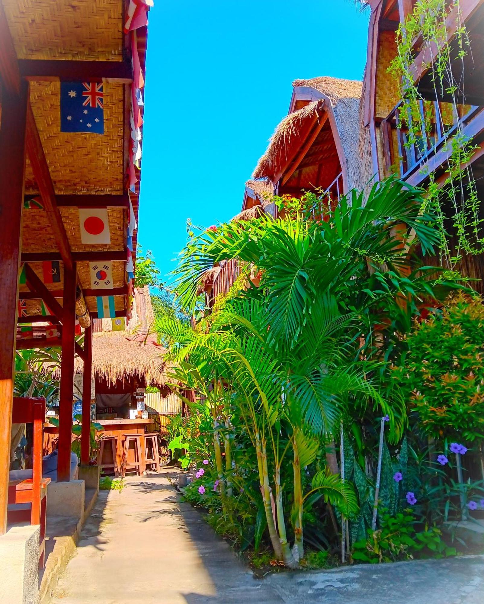 Good Vibes Bungalows Gili Trawangan Luaran gambar