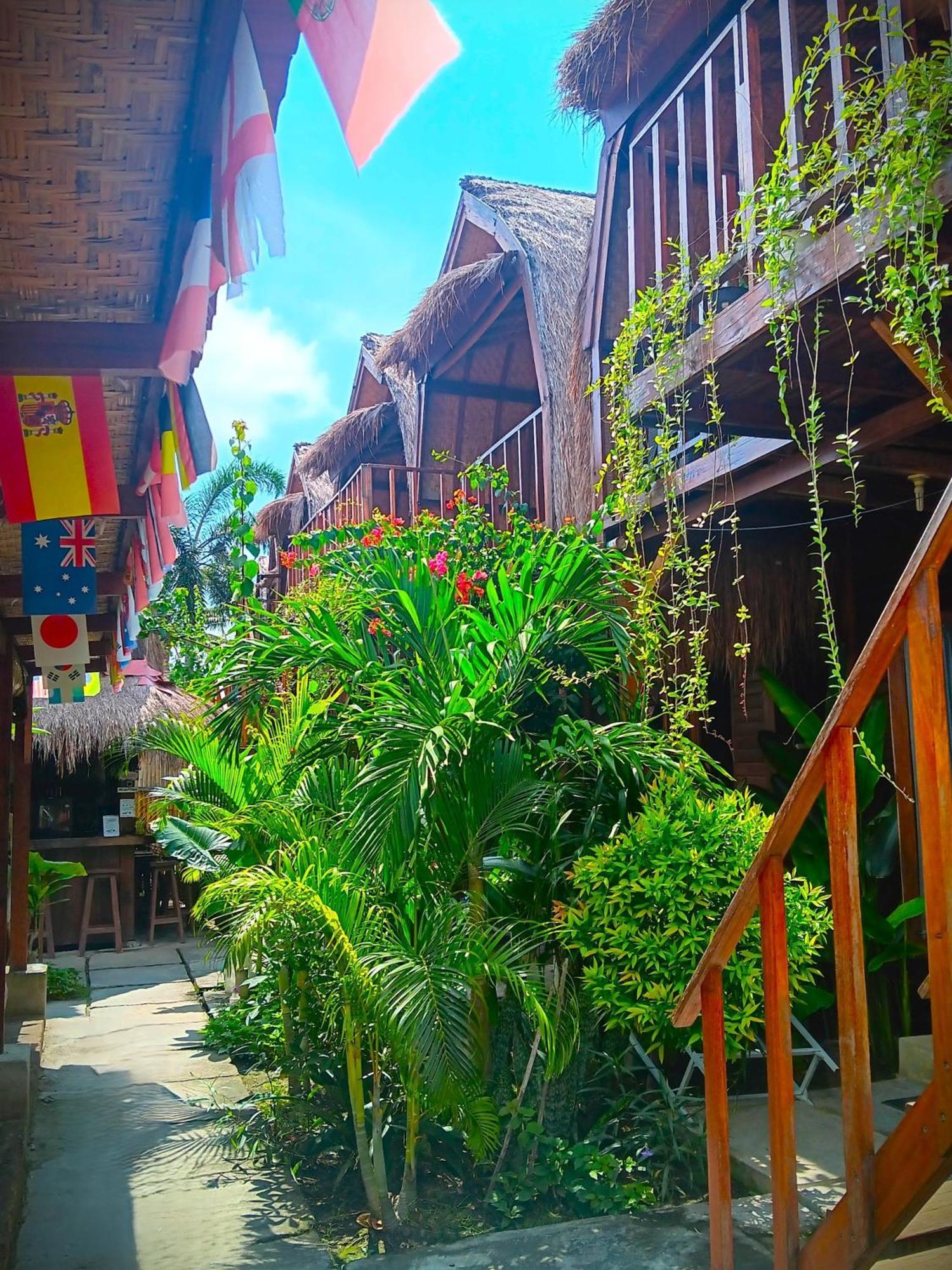 Good Vibes Bungalows Gili Trawangan Luaran gambar
